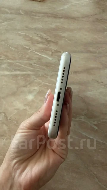 Apple iPhone 11. �/�, 128 ��, �����, 3G, 4G LTE, NFC, ������������ ������� ����