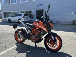 KTM 390 Duke