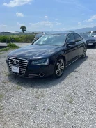 Audi A8 ����