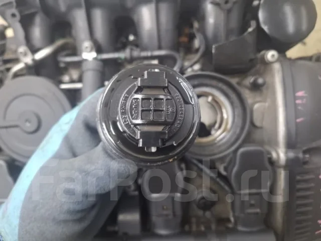 ��������� Audi A5 2010 06H100033DX 8T CDNC 06H100033DX ����