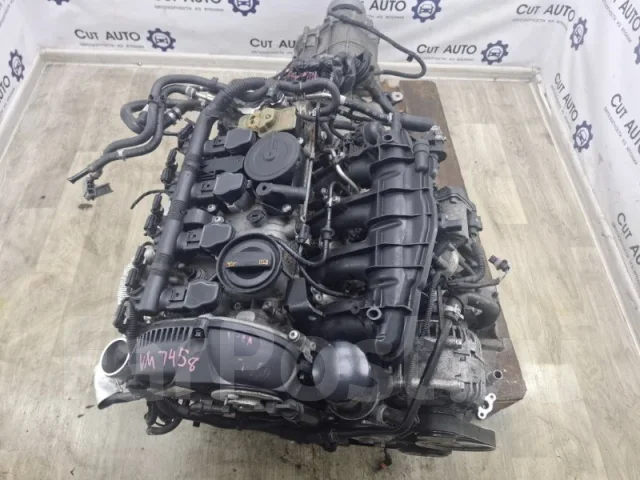 ��������� Audi A5 2010 06H100033DX 8T CDNC 06H100033DX ����