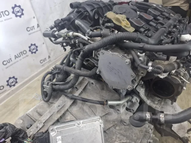 ��������� Audi A5 2010 06H100033DX 8T CDNC 06H100033DX ����