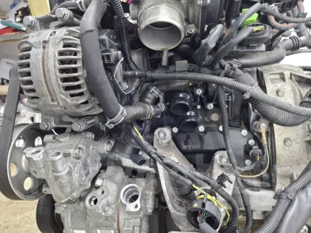 ��������� Audi A5 2010 06H100033DX 8T CDNC 06H100033DX ����