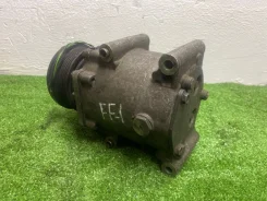 ���������� ������������ Ford Focus FORD 4588121 4588121 ����