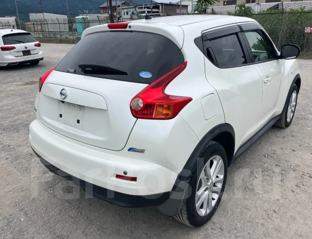 Nissan Juke. YF15, HR15DE ����