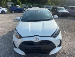 Toyota Yaris. KSP210, 1KRFE ����