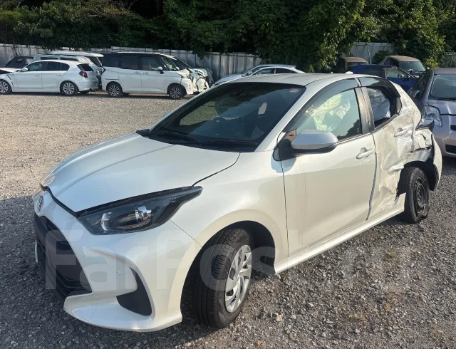 Toyota Yaris. KSP210, 1KRFE ����