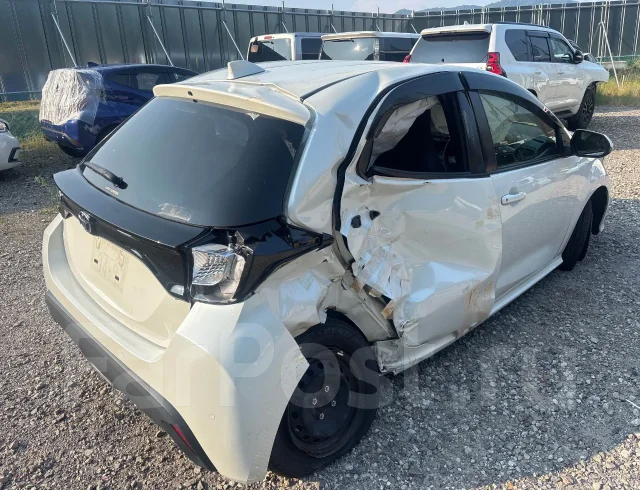 Toyota Yaris. KSP210, 1KRFE ����