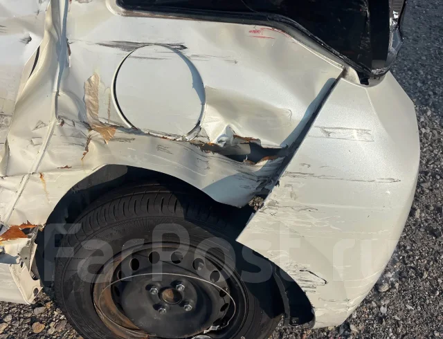 Toyota Yaris. KSP210, 1KRFE ����