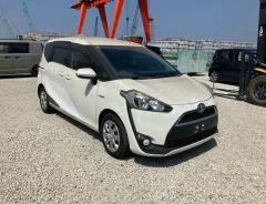 Toyota Sienta. NHP170, 1NZFXE ����