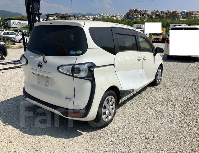 Toyota Sienta. NHP170, 1NZFXE ����