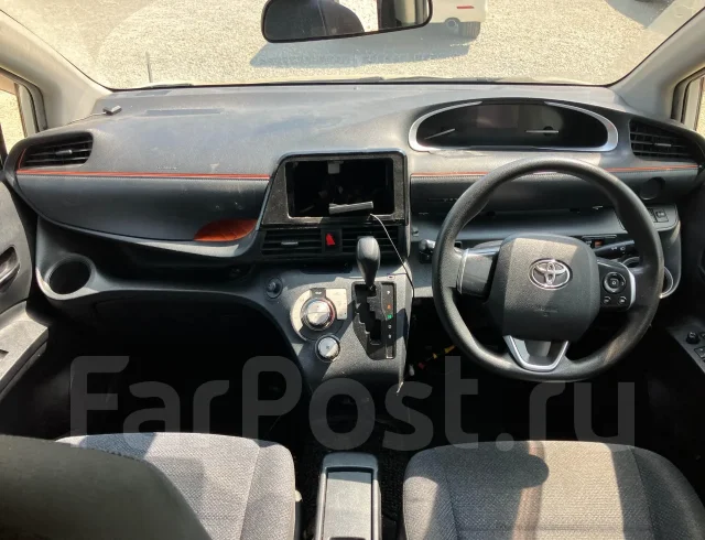 Toyota Sienta. NHP170, 1NZFXE ����