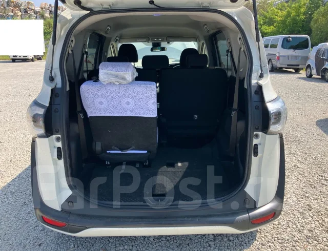 Toyota Sienta. NHP170, 1NZFXE ����