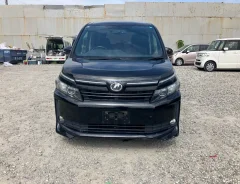 Toyota Voxy. ZRR80, 3ZRFAE ����
