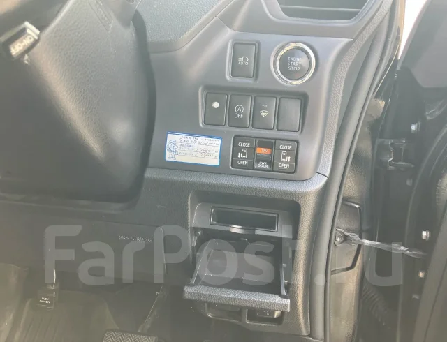 Toyota Voxy. ZRR80, 3ZRFAE ����