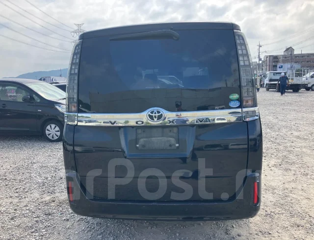 Toyota Voxy. ZRR80, 3ZRFAE ����