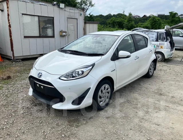 Toyota Aqua. NHP10, 1NZFXE ����