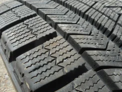 Bridgestone Blizzak VRX. ������, ��� �����, 2020 ���, �/�, ����� �� 5 % ����