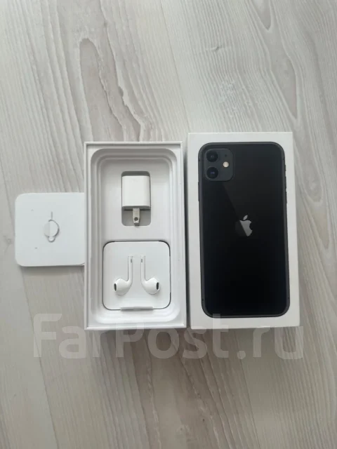 Apple iPhone 11. �/�, 128 ��, ������ ����
