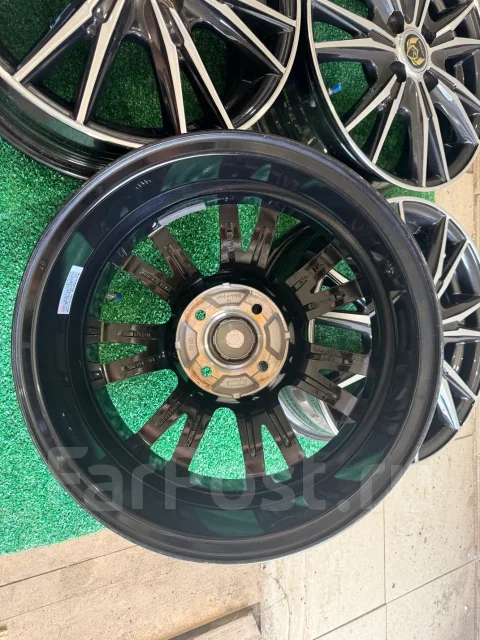 Weds Rizley. 5.5x15", 4x100, ET42, �� 70,1���. ����