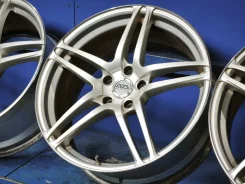 AVS Model 5. 8.0x19", 5x114.3, ET38, �� 73,1���. ����