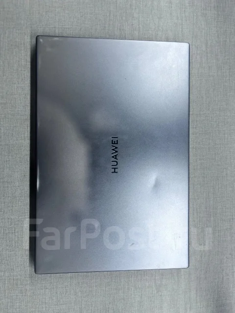 Huawei MateBook D 15. 15", 120����, ��� 8 ��, ���� 500���, WiFi: 1, Bluetooth: 1, ����������� �� 7��. ����