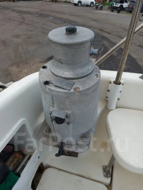 Yamaha FR-28. 1998 ���, ����� 8,5��., ��������� ������������, 200��.�., ������ ����
