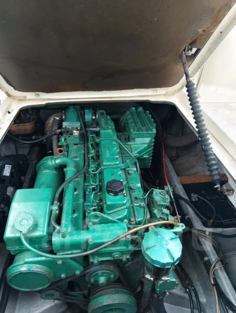 Yamaha FR-28. 1998 ���, ����� 8,5��., ��������� ������������, 200��.�., ������ ����