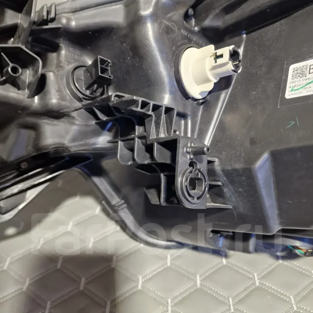 ���� ������ �������� Nissan Note E12, 1933 1933 ����