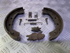 �������� ������� (����������� �������) Land Rover Freelander II (2006-2014) 2012 LR001020 ����������� 2.2 D 224DT LR001020 ����