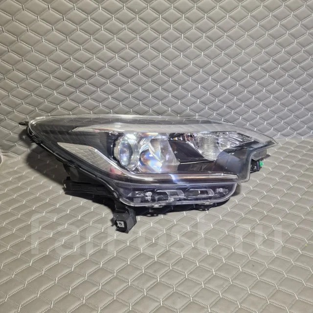 ���� ������ �������� Nissan Note E12 1933 1933 ����