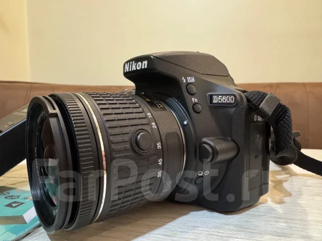 Nikon D5600. 20 � ����� ��, ���: 3� ����