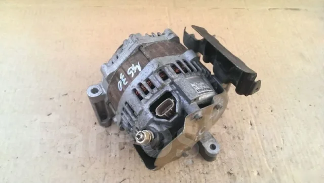 ��������� Mazda 6 AJ5718300A GG AJ5718300A ����
