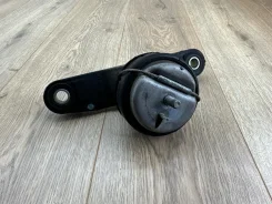 ������� ��������� Volvo V40 2018 31359635 MV D4204T14 31359635 ����