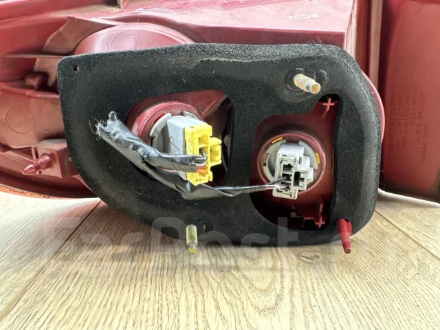 ������ Mazda 3 BN8V51180D BK, ������ BN8V51180D ����