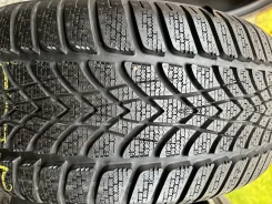 Dunlop SP Winter Sport 4D