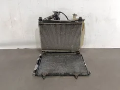 �������� ���������� ��������� Toyota Platz 2003 1640021070 NCP12 1NZ-FE 1640021070 ����
