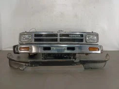 Nose cut Toyota Hilux 1987 5391189107 YN60 2Y-J 5391189107 ����