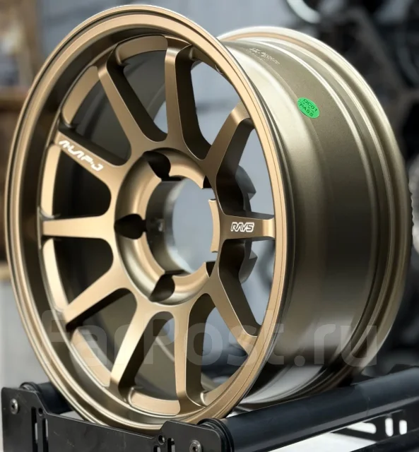 RAYS Volk Racing. 6.5x16", 5x139.7, ET-25, �� 108,1���. ����
