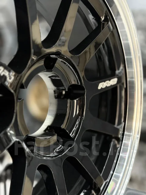 RAYS Volk Racing. 6.5x16", 5x139.7, ET-25, �� 108,1���. ����