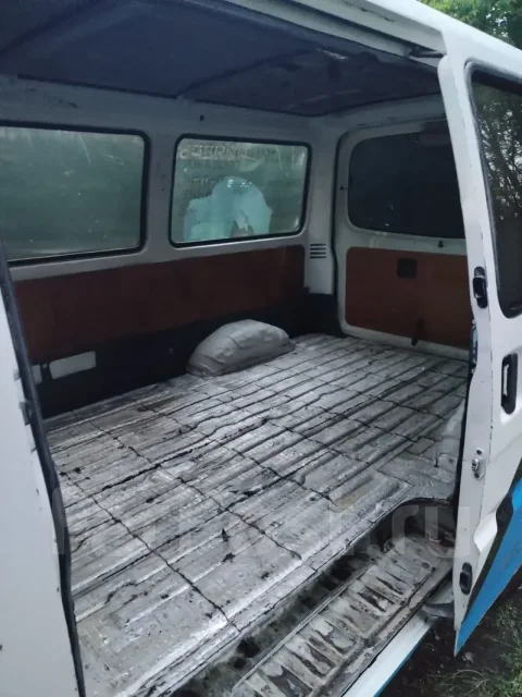 Mazda Bongo. ��������, ������, 2.2 (79��.�.), ������, 250����. �� ����