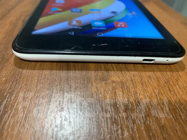 Huawei. 7 ������, ������ �� 8 �� ����