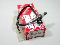 ������ �������-��������� ����� ������� ����� - Original 100% Toyota ���. 8946742010 8946742010 ����