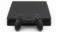 Sony PlayStation 4 ����