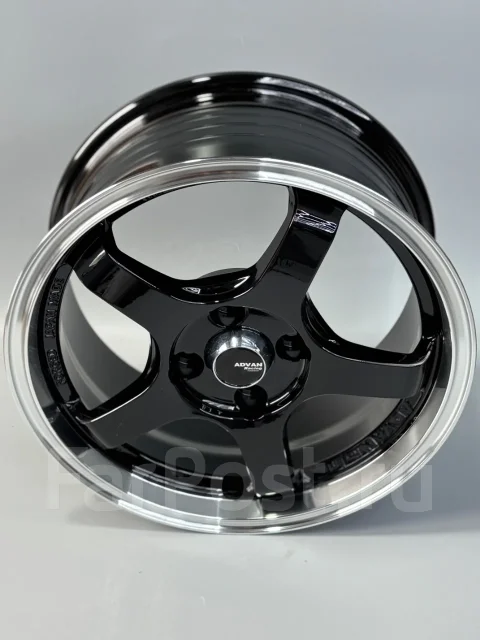 Advan Racing GT. 7.0x15", 4x100, ET35, �� 67,1���. ����