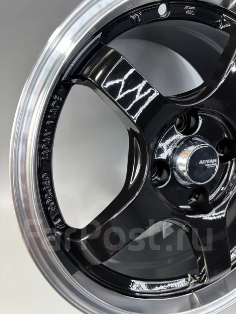 Advan Racing GT. 7.0x15", 4x100, ET35, �� 67,1���. ����
