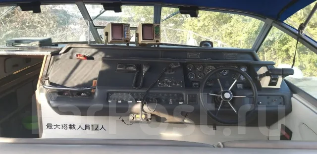 Searay. 1991 ���, ����� 9��., ��������� ������������, 300��.�., ������ ����