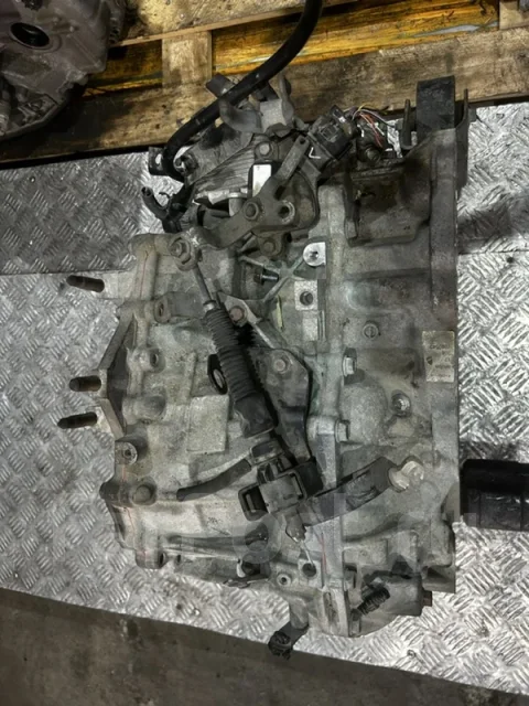 �������� CVT Mitsubishi Lancer 2700A243 10 4B11 2700A243 ����