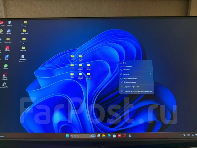 Maibenben. 16", 144����, ��� 16 ��, ���� 500���, WiFi: 1, Bluetooth: 1, ����������� �� 20��. ����