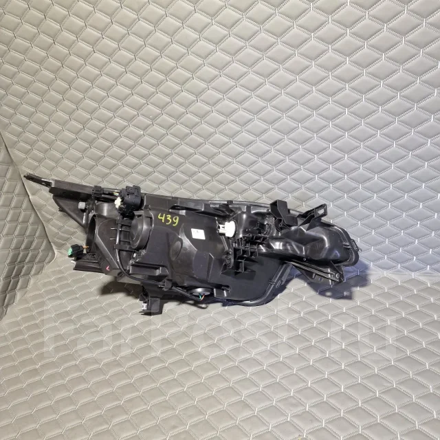 ���� ����� �������� Nissan Note E12 1933 1933 ����